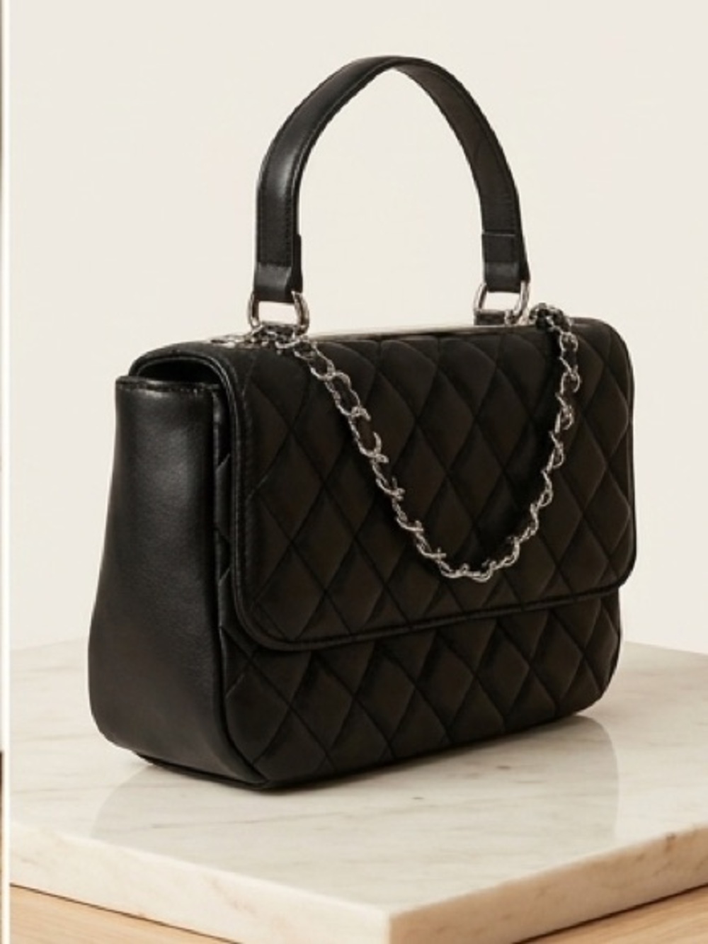 New Public Desire The Vienna Black Quilted Silver Crossbody Shoulder Handbag